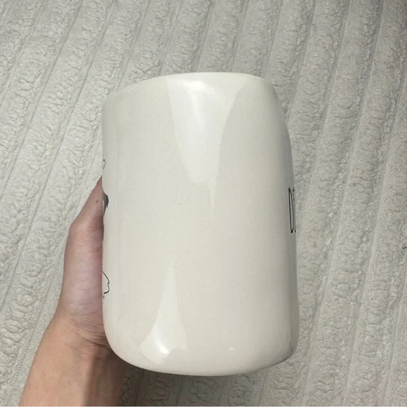 NEW - Rae Dunn Looney Tunes Mug - Picture 5 of 9